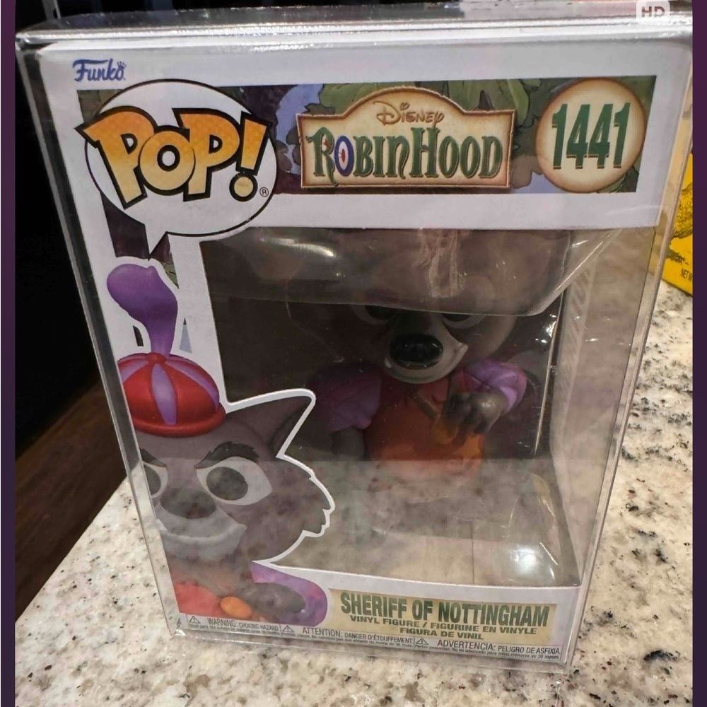 Funko Pop Disney Robin Hood Sheriff Nottingham with hard plastic protector case